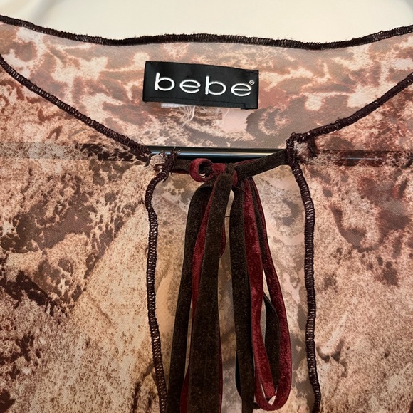 Bebe So- Boho Sheer Asymmetrical Top size XS - Picture 2 of 6
